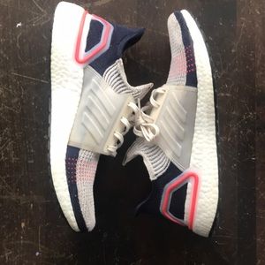 Adidas Ultra Boost 19